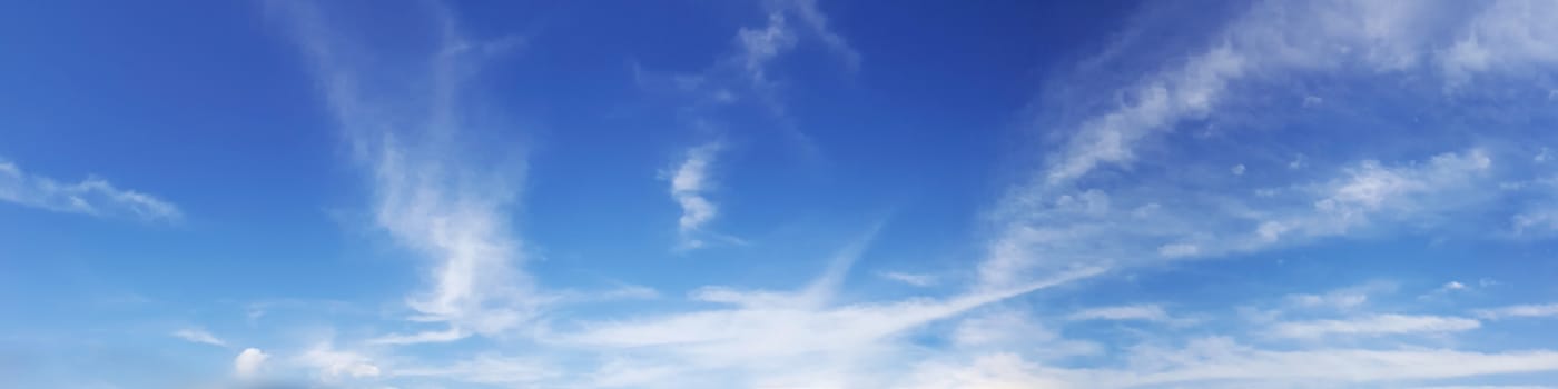 Panorama sky with cloud on a sunny day. Beautiful cirrus cloud.