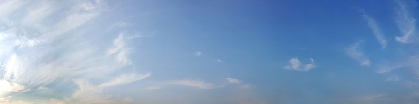 Panorama sky with cloud on a sunny day. Beautiful cirrus cloud.