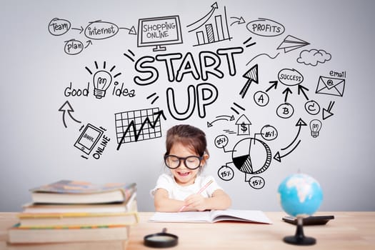 Easy business planner management concept : Portrait of a cute girl sitting on office desk with smiley face thinking with a business idea sketch depicted on whiteboard over head.