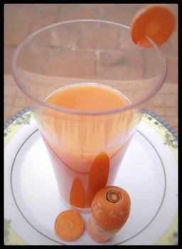 carrot juice ABC juice to blemishes black spots acne or pimples and even blackheads Vitamin A antioxidant