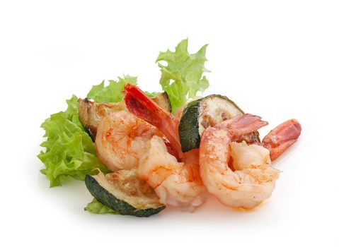 Fried shrimps with squash and fresh lettuce