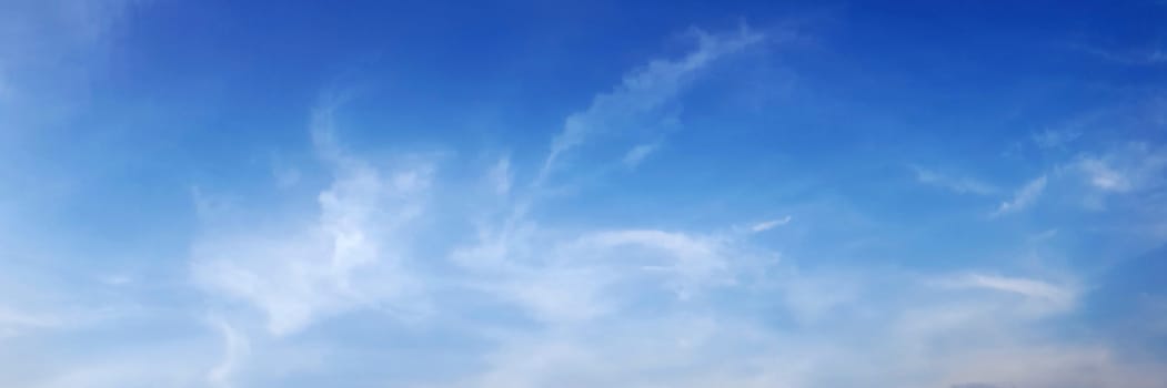 Panorama sky with cloud on a sunny day. Beautiful cirrus cloud.