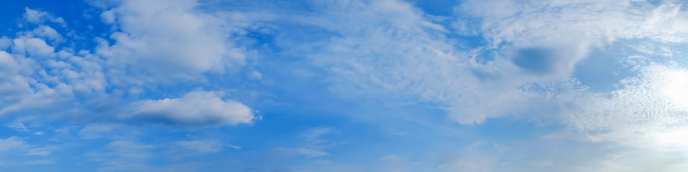 Panorama sky with cloud on a sunny day. Beautiful cirrus cloud.