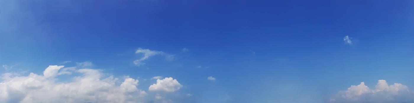 Panorama sky with cloud on a sunny day. Beautiful cirrus cloud.