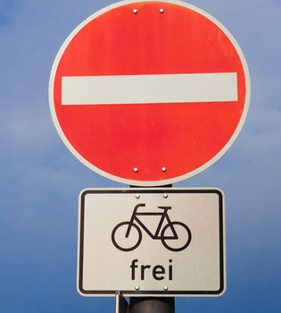 Regulatory signs, no entry for vehicular traffic sign (frei means that bicycles are allowed)