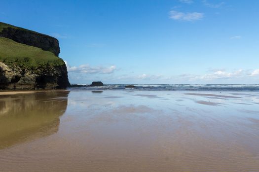 Sweeping vista of Mawgan Porth Beach, North Cornwall, England