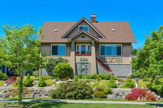 Average north american house in suburbs of Vancouver