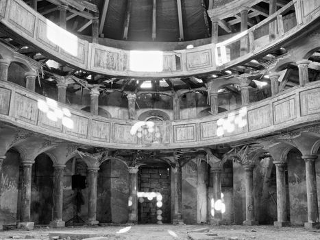 Abandoned church . Sunlight from the window of an abandoned temple under the dome