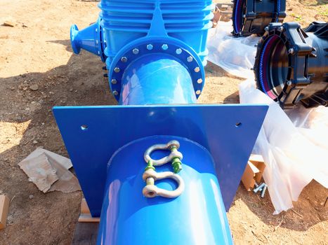 500 mm drink water Gate valve joint with screwed pipe fitting - repairing of main water pipeline underground 