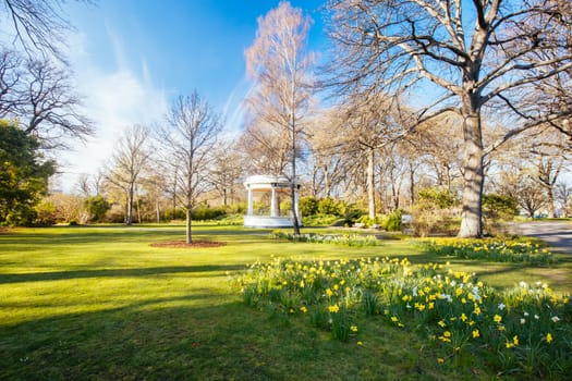 The popular tourst attraction of Christchurch Botanic Gardens on a warm spring day in New Zealand