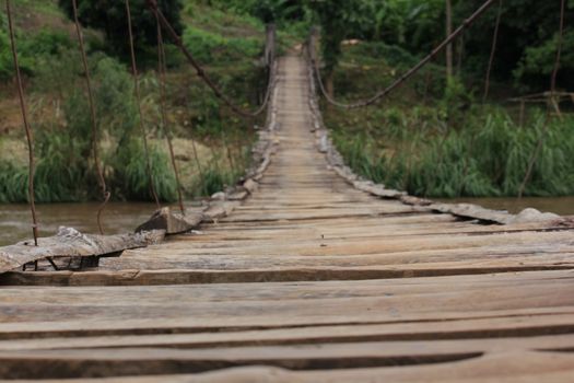 Wooden bridge over the wire rope.