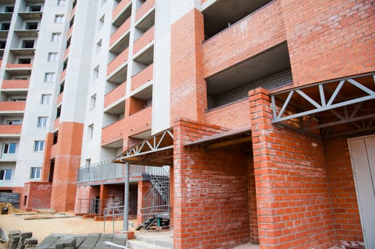 Multi-storey building. Construction of multi-storey residential building