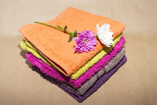 facecloths off various shades with flowers