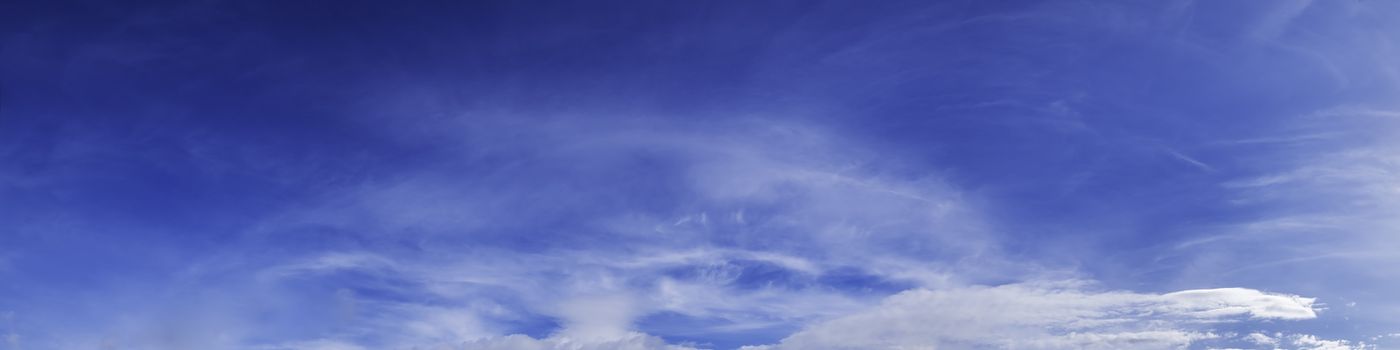 Panorama sky with cloud on a sunny day. Beautiful cirrus cloud.