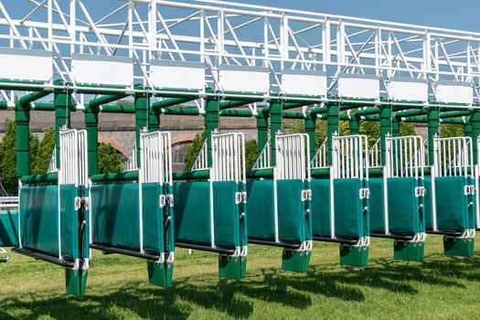 Horse racing starting gate