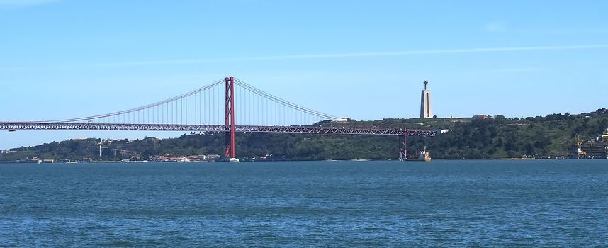 Famous red bride of 25 april in Lisbon named ponte 25 de abril