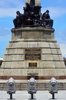 MANILA, PH - JULY 6: Rizal Park statue on July 6, 2016 in Manila, Philippines.