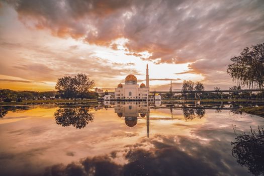 Puchong, Malaysia - July 11, 2020 : Cloudy Sunset at As Salam Mosque in Puchong, Malaysia