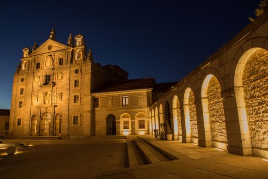 Night view of square in the front of Santa Teresa Convent in Avila, Spain