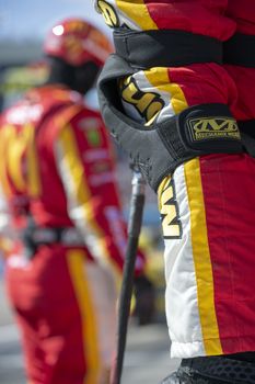 Kyle Larson (42) and pit crew make a pit stop for the FanShield 500 at Phoenix Raceway in Avondale, Arizona.