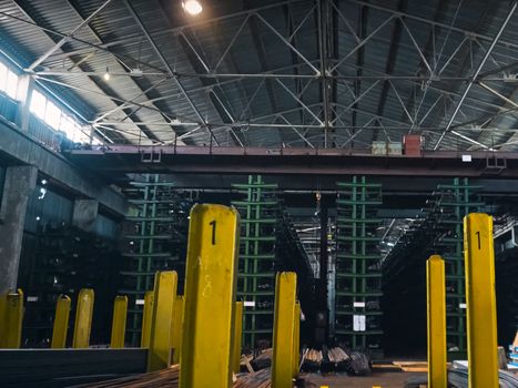 The working space of the plant, an indoor workshop for the production of parts for the oil industry.