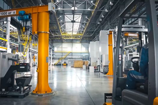 The working space of the plant, an indoor workshop for the production of parts for the oil industry.