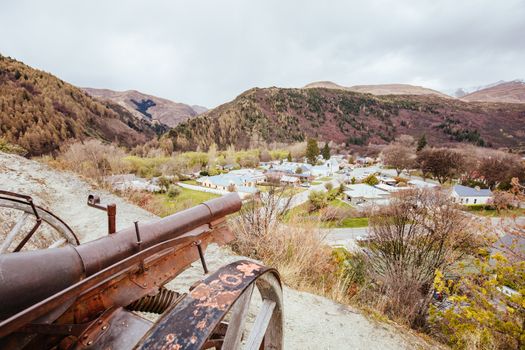 The view of historic gold mining town of Arrowtown from Feehly Hill Scenic Reserve in New Zealand