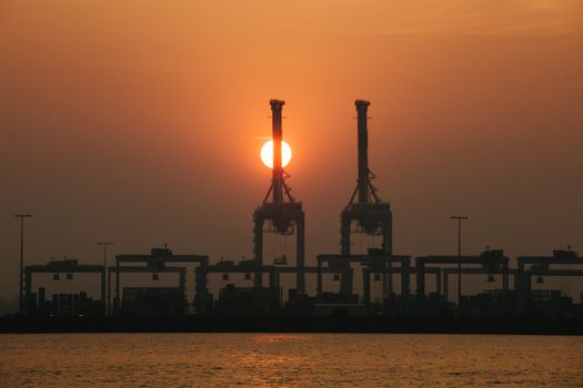 MELBOURNE, AUSTRALIA - JANUARY 3 2020: Smoke haze from East Gippsland bushfires envelops Port Melbourne and Port Philip Bay