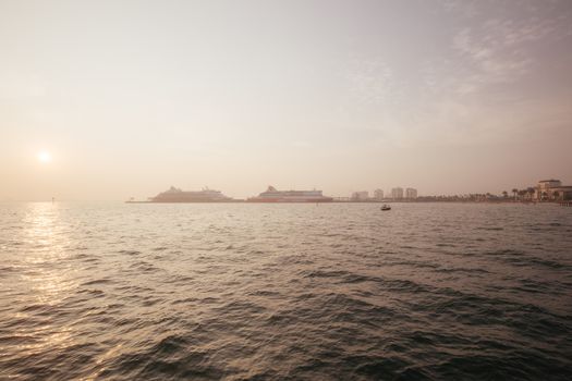 MELBOURNE, AUSTRALIA - JANUARY 3 2020: Smoke haze from East Gippsland bushfires envelops Port Melbourne and Port Philip Bay