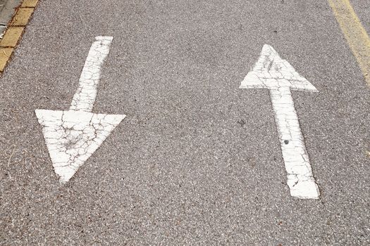 bicycle lane markings - two-way traffic