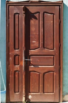 vintage entrance wooden brown door close-up