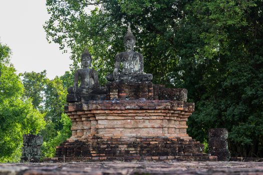 Phra Phai Luang Temple Is a temple for Theravada Buddhist monks Under the Maha Nikai Located in the Sukhothai Historical Park Art is Khmer Bayon style. : SUKHOTHAI,THAILAND - JULY,01,2018
