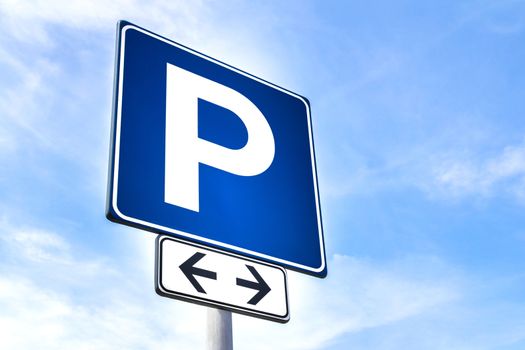 Parking sign showing free places