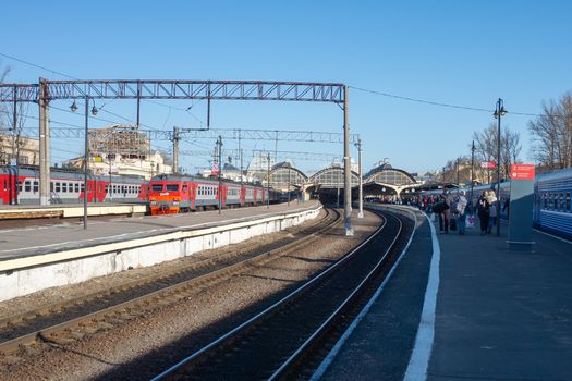 April 29, 2018 Saint Petersburg, Russia. Passengers walk on the platform of the Vitebsk railway station