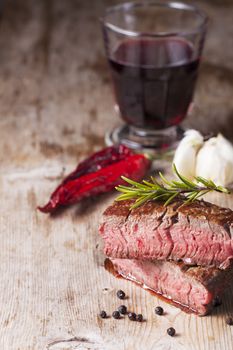 grilled steak with pepper