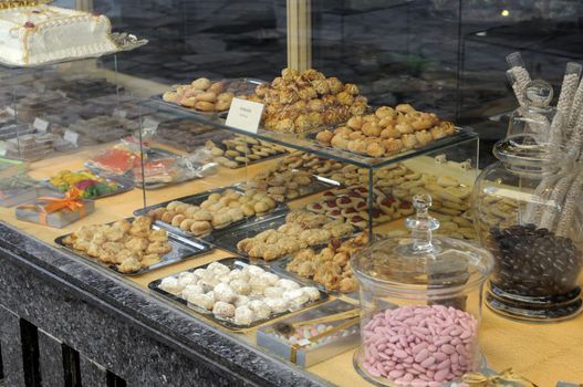 Shop window with typical cakes, Palma, Majorca, Spain.