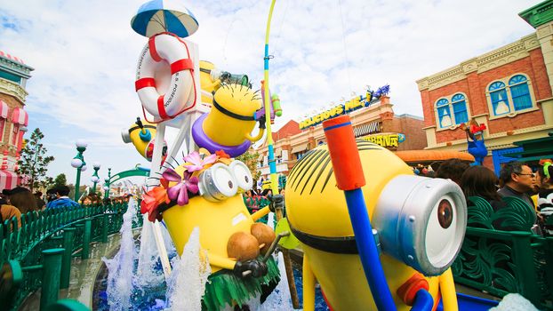 OSAKA, JAPAN - November 03, 2017 : Statue of MINIONS at MINION PARK ENTRANCE in Universal Studios JAPAN.  Minions are famous characters from Despicable Me animation.