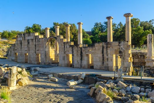 View of the propyleum (monumental gateway), in the ancient Roman-Byzantine city of Bet Shean (Nysa-Scythopolis), now a National Park. Northern Israel