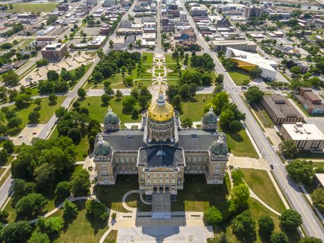 July 19, 2020 - Des Moines, Iowa, USA: The Iowa State Capitol is the state capitol building of the U.S. state of Iowa. default