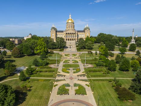 July 19, 2020 - Des Moines, Iowa, USA: The Iowa State Capitol is the state capitol building of the U.S. state of Iowa. default