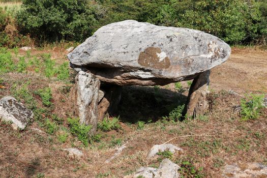 Dolmen Run-er-Sinzen megalithic monument and archaeological site near Erdeven, departement Morbihan, Brittany, France