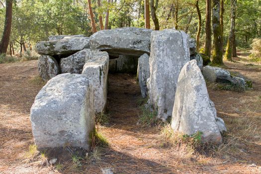 Dolmen Mane Groh is a megalithic tomb located 2 km southeast of Erdeven in Brittany, France