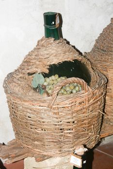 ancient kitchen containers for food