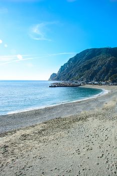 cinque terre monterosso bay italy