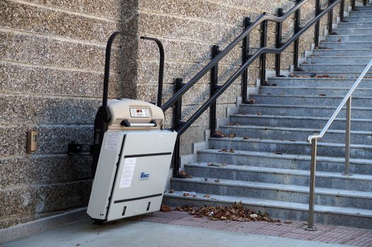 electric device for lifting disabled people in the underpass.