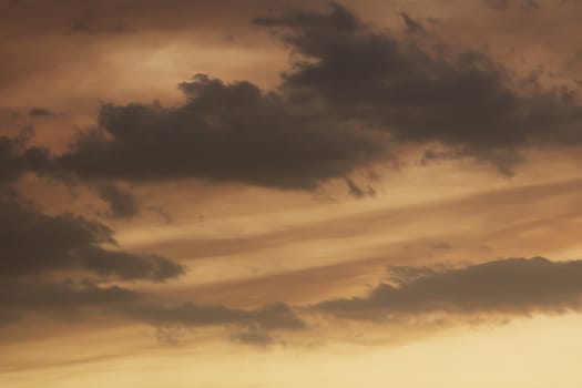 Red sunset clouds due to bush fire smoke in The Blue Mountains in Australia