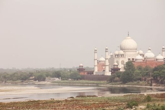 Side view of Taj Mahal along with river Yamuna