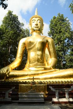 Phayao, Thailand – 21 December, 2019 : golden buddha statue in Wat Analyo Thipayaram
, Phayao province, Thailand
