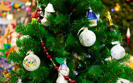 Christmas tree in the shopping center GUM on red square in Moscow.