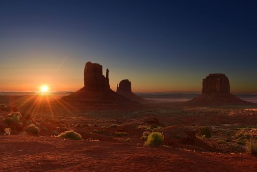 Sunrise over Monument Valley Tribal Park in Utah-Arizona border, USA